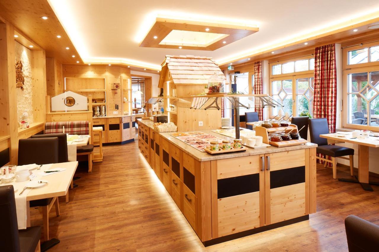 Wander- & Wellnesshotel Naegele Höchenschwand Kültér fotó