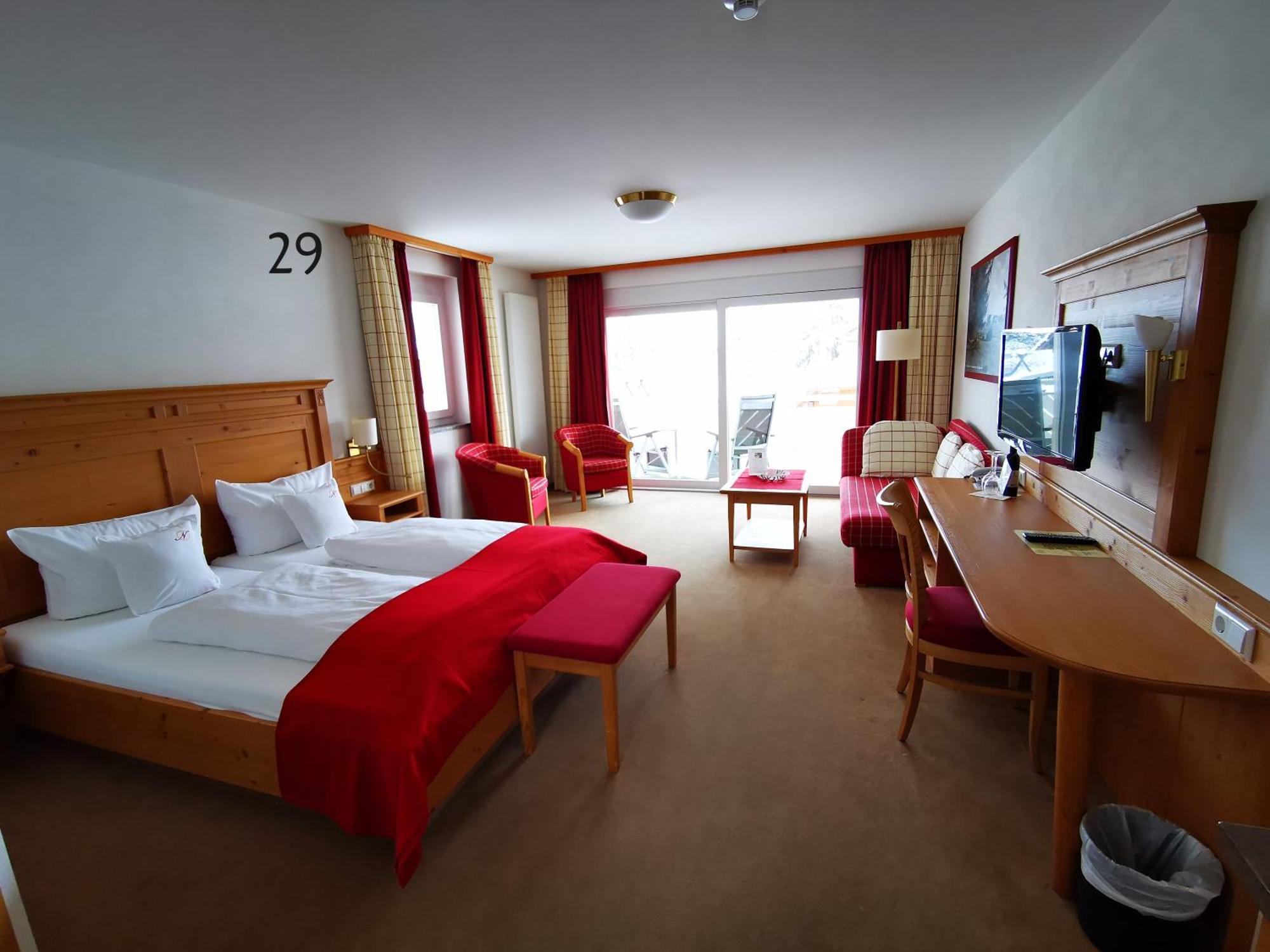 Wander- & Wellnesshotel Naegele Höchenschwand Kültér fotó